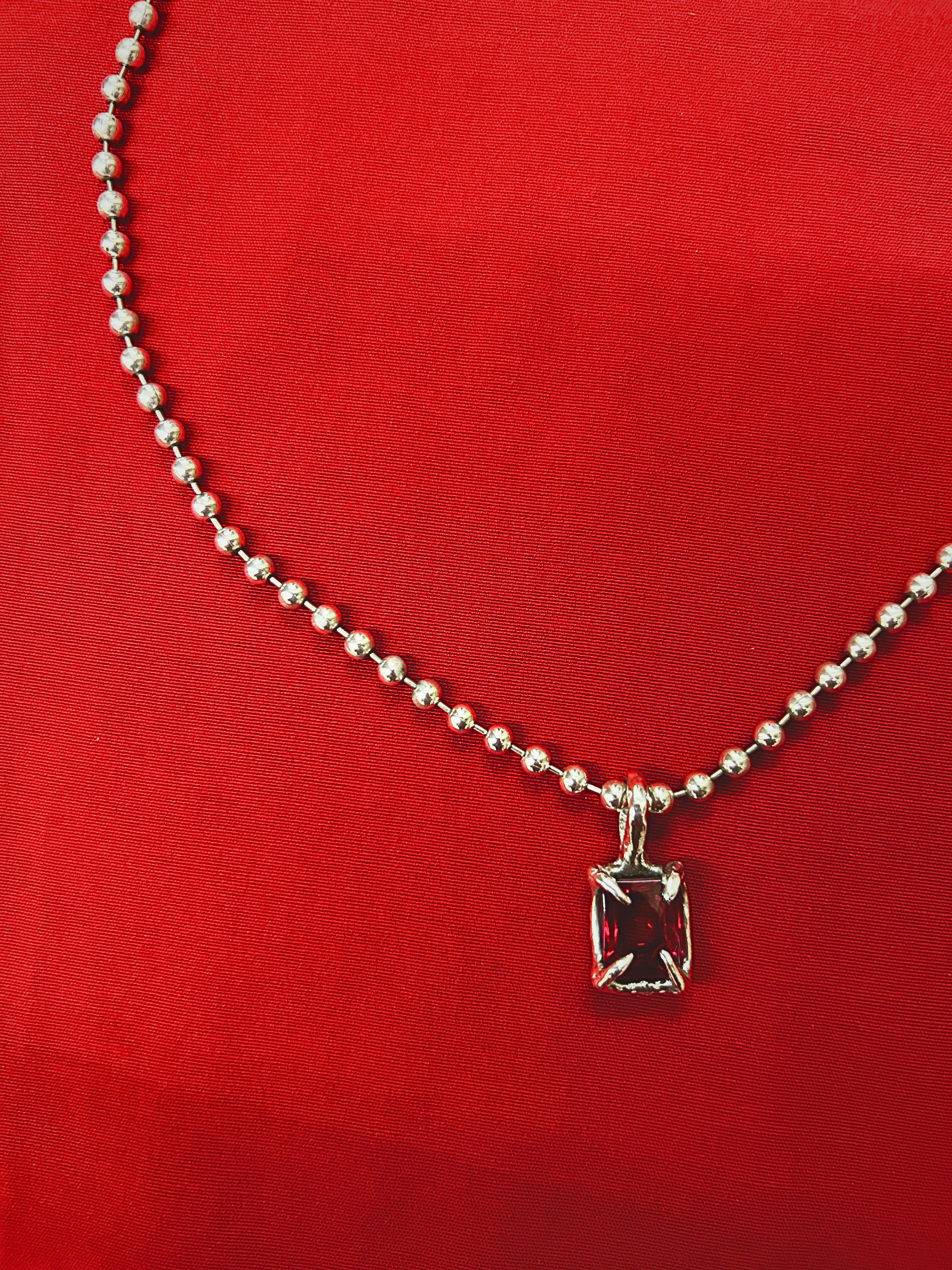 Lamia necklace