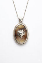 Mother-of-Pearl Pendant Funky Heart