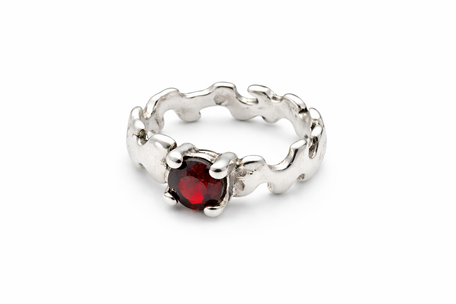 Agata Ring (ruby stone) Main image